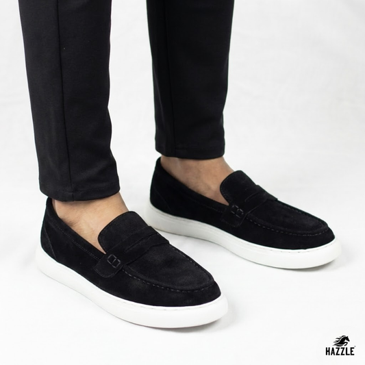 Converse- Black