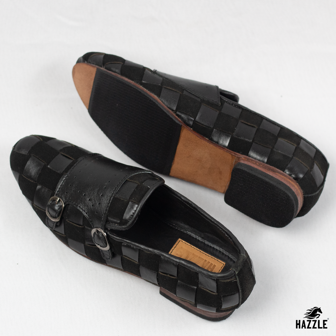 Foxy Black - 01
