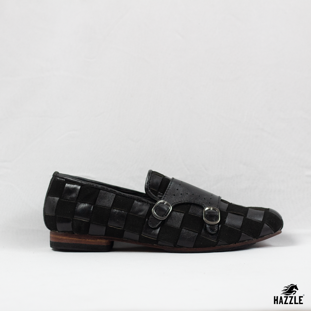 Foxy Black - 01
