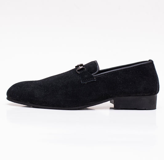 Suede V - Black