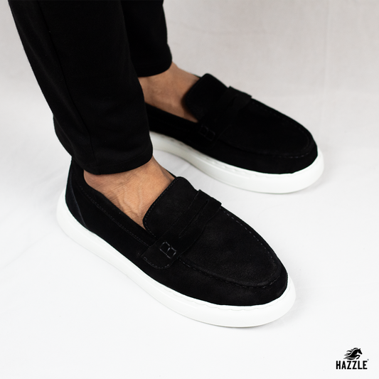 Converse- Black