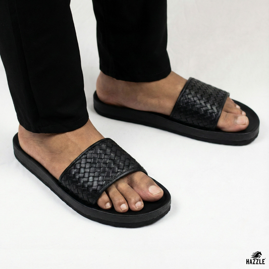 Messy Black | Leather Sandal